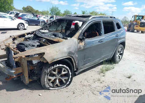 2016 Jeep Cherokee Trailhawk z USA, uszkodzony, nr VIN 1C4PJMBS5GW306300